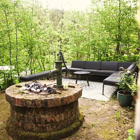 Charming With River View Appartement Michelau