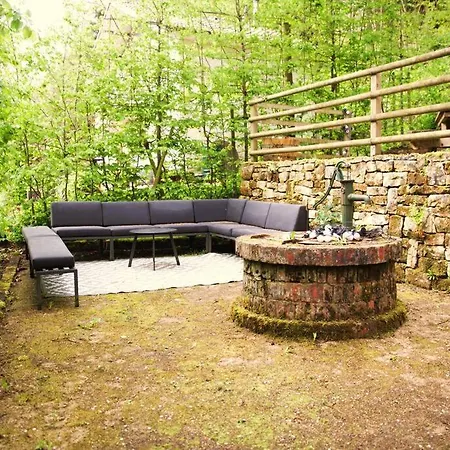 Charming With River View Appartement Michelau