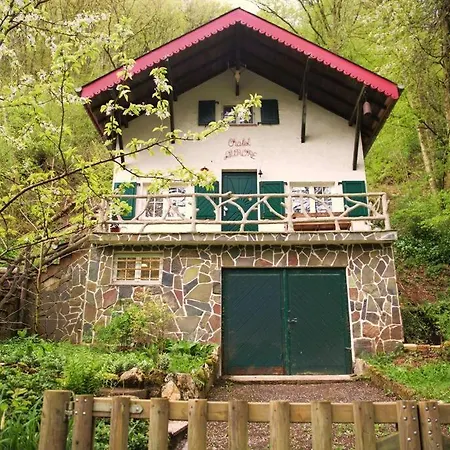 Appartement Charming With River View Michelau